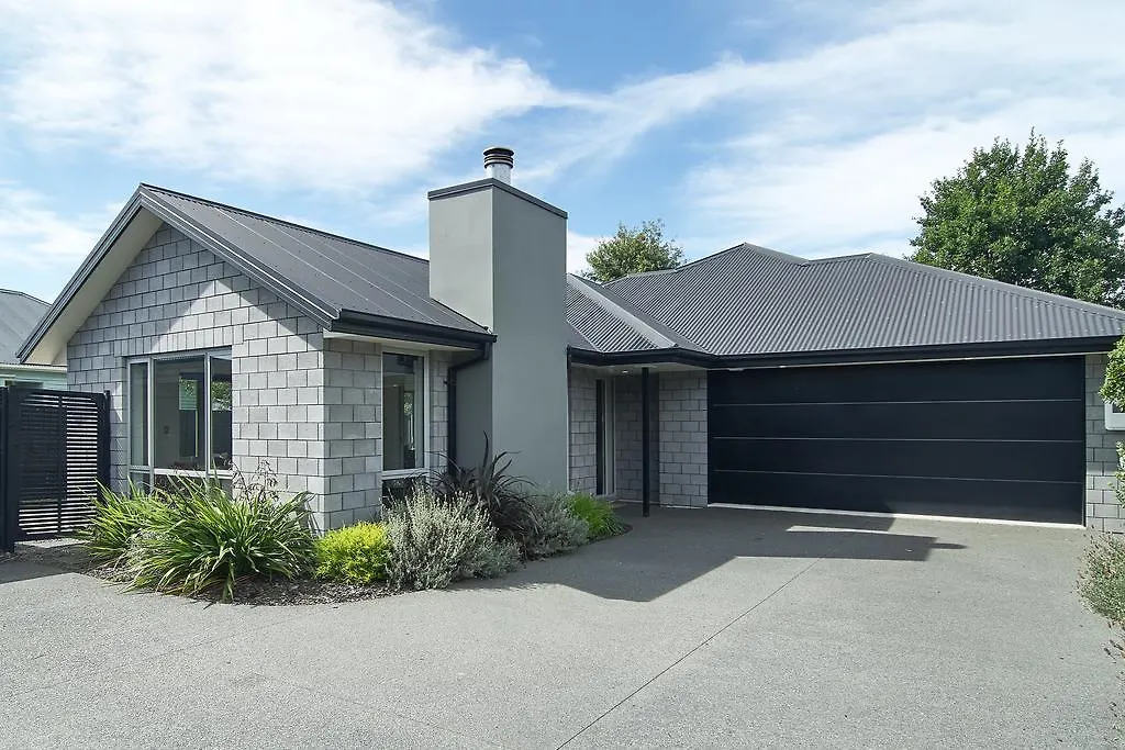 Ilam Villa - Christchurch Holiday Homes New Zealand