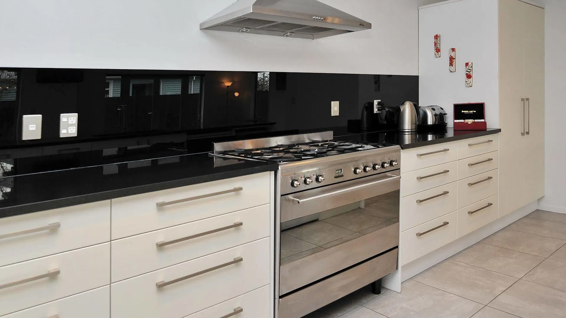 Ilam Villa - Christchurch Holiday Homes New Zealand